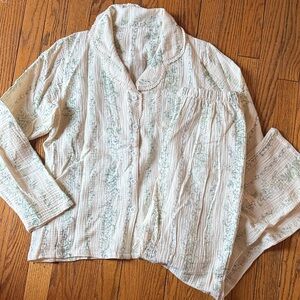 NWOT Floral Pajama Set S